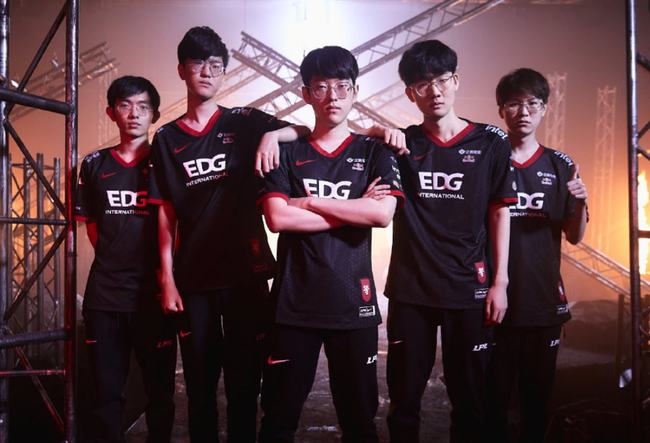 不仅有机会 不仅有机会