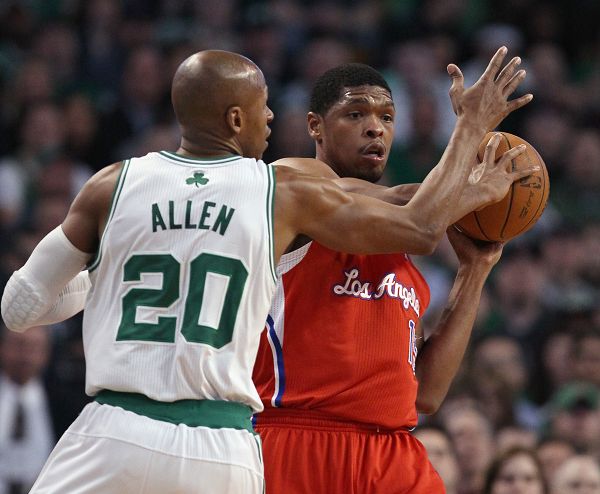 全场瞩目的 全场瞩目的